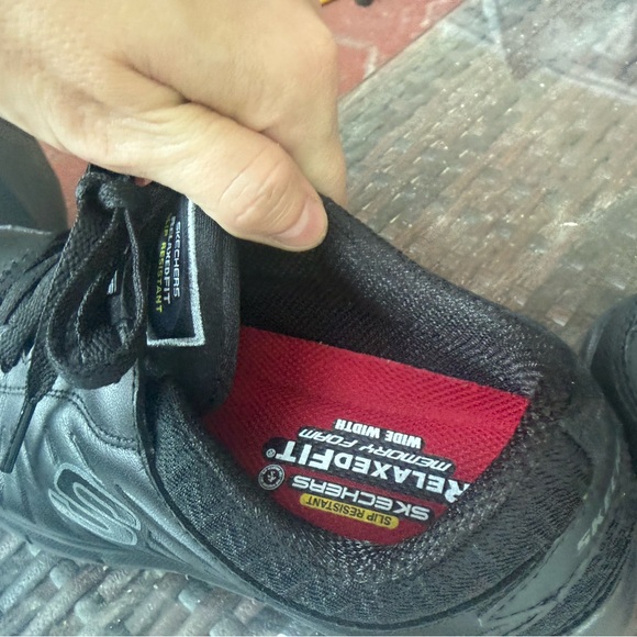 Sketchers women relaxfit slip resistant work shoes size 6 - Picture 15 of 16